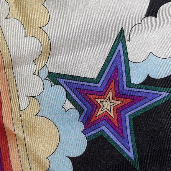 GUCCI Sareya Horse and Dream Print Silk Scarf 70cm - Picture 9 of 11